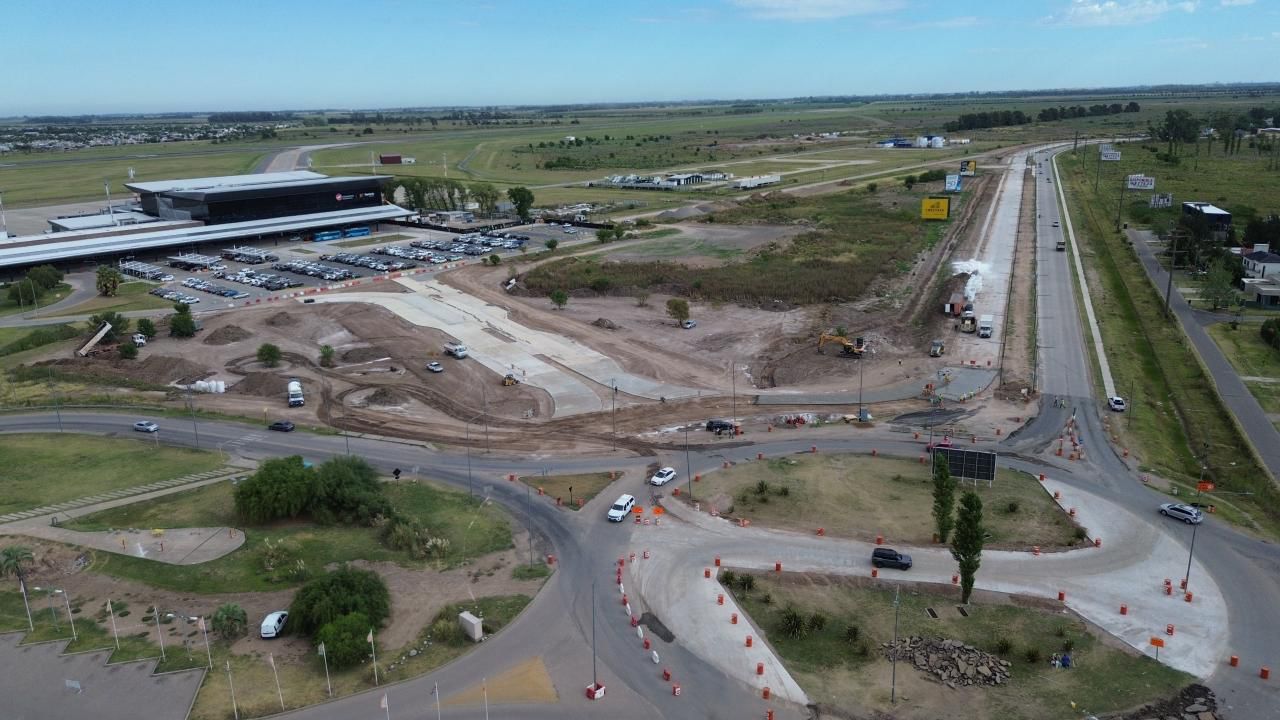Avanza la obra en Avenida Newbery: el acceso al remodelado Aeropuerto ya tiene un 85% de ejecución